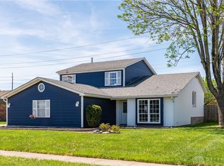 1435 Robinhood Dr, Dayton, OH 45449