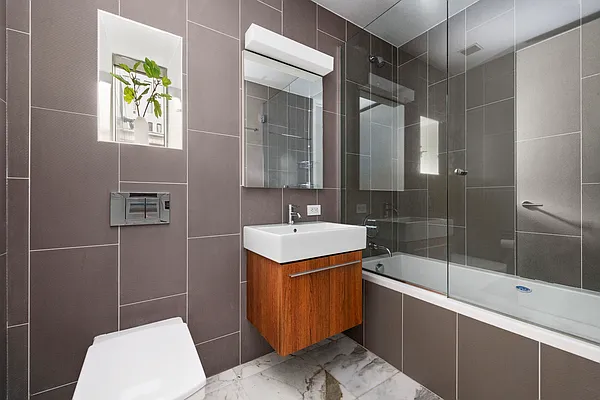 Rented by Compass | media 11