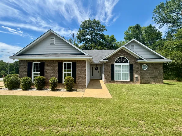 2 Cypress Ct, Phenix City, AL 36869