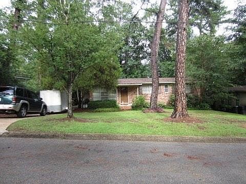 1st image of 1207 Buckingham Dr