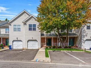 36 E Burgess Dr, Piscataway, NJ 08854