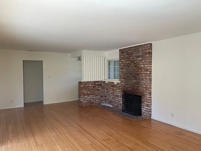 4 bed, 1245 sqft, $4,500 — Photo 3