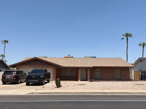 2524 E Adobe St, Mesa, AZ 85213