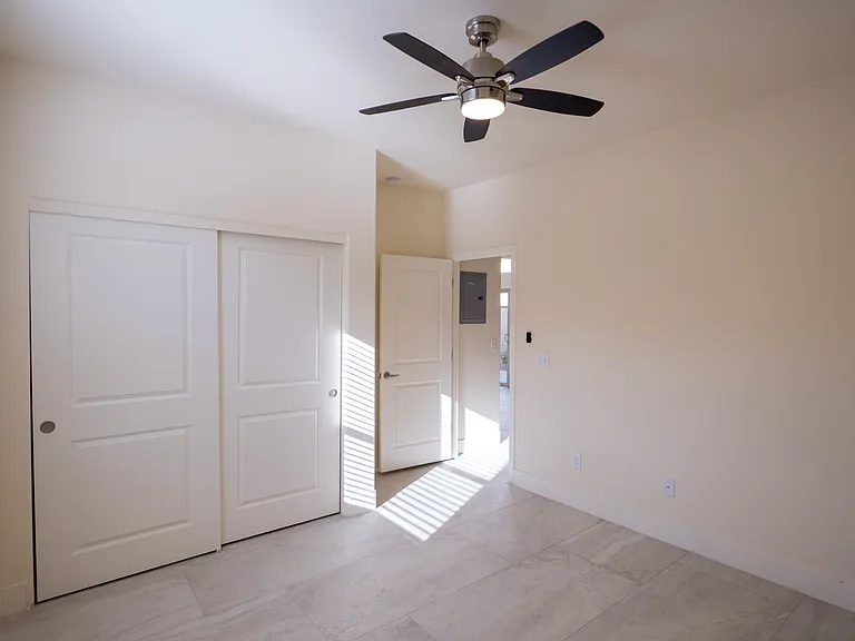1620 E Hedrick Dr #1 — Photo 14