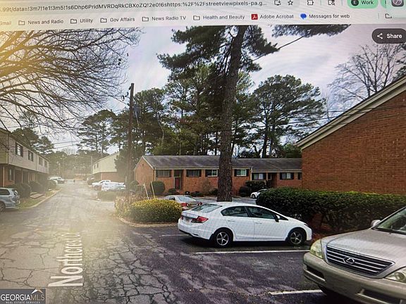 3rd image of 3316 Northcrest Rd APT A