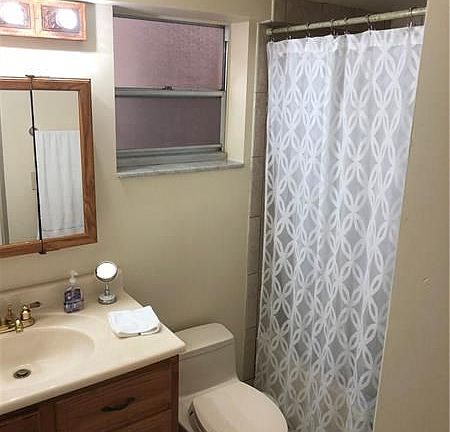 3rd image of 4311 Crystal Lake Dr APT 117