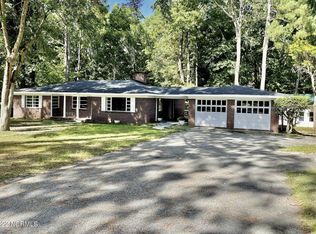 948 Thomas St, Rockingham, NC 28379