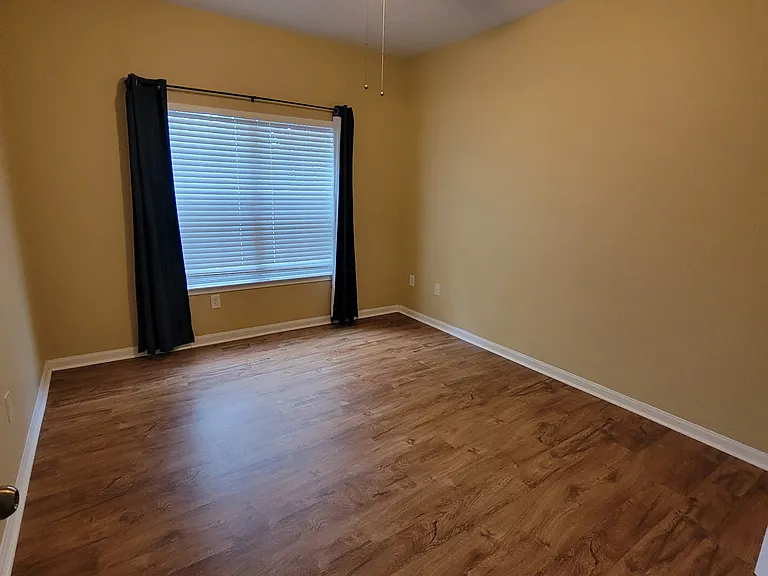 447 W Longleaf Dr #303 — Photo 2