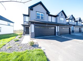 10503 Harbor Ln N, Maple Grove, MN 55369