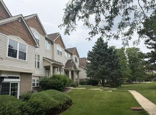 1295 Georgetown Way, Vernon Hills, IL 60061