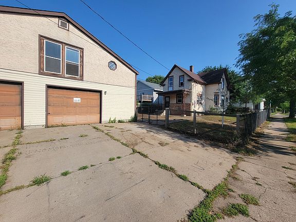4th image of 85 Hatch Ave