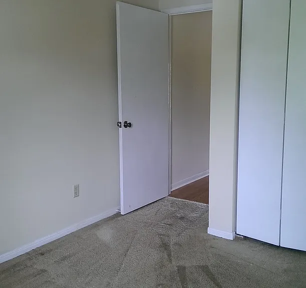 Chisholm Way Apartments — Photo 7