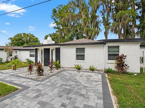 5028 School Rd, Land O Lakes, FL 34638