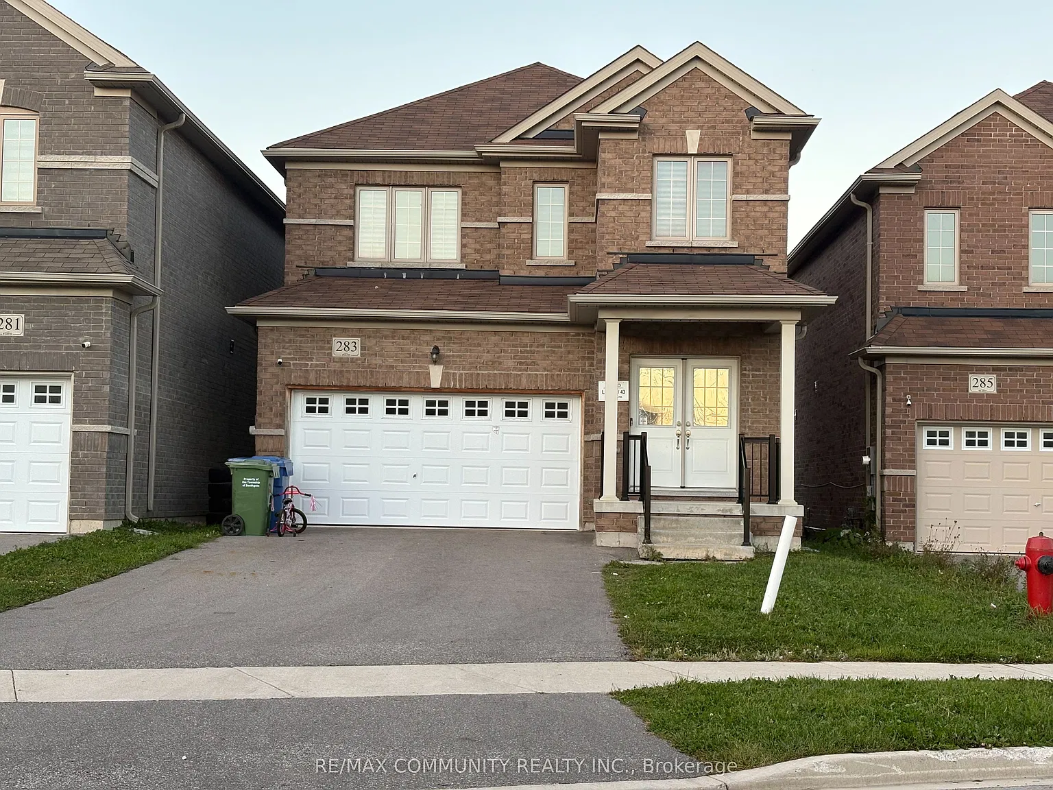 3 bed, $2,400 — Photo 2