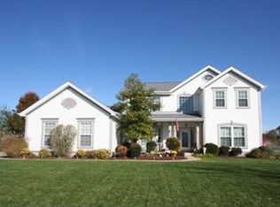 5699 Westchester Meadow Dr, Weldon Spring, MO 63304