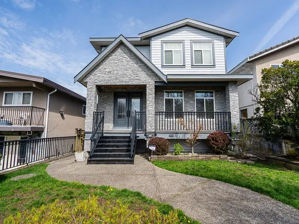 3795 Union St, Burnaby, BC V5C 2W2