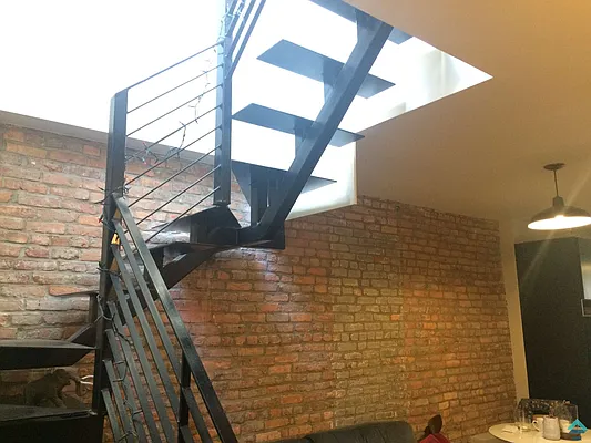 Rented by EXR | media 2