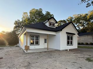 4138 W College St, Ayden, NC 28513
