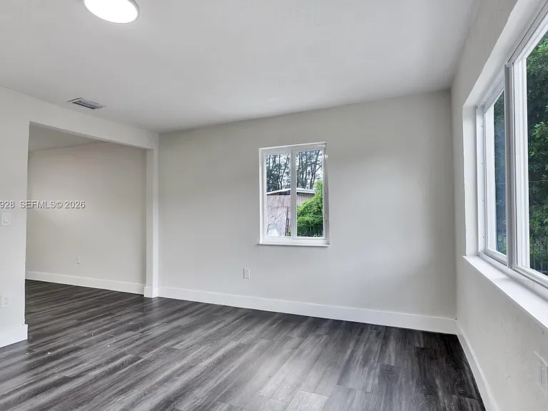 1430 NW 2nd Ave #3 — Photo 6