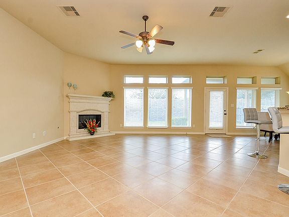 4th image of 21819 Juniper Wood Ln