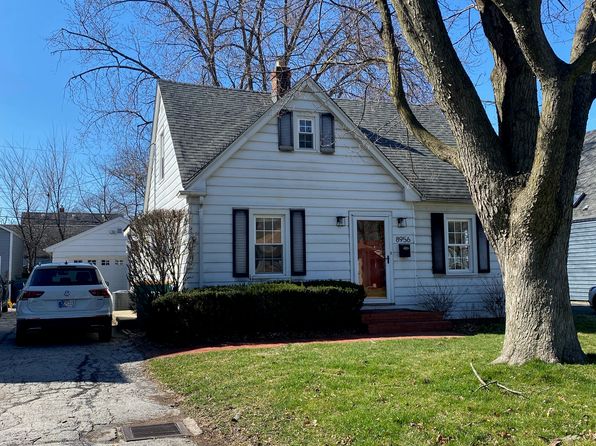 8956 W Delaware Pkwy #1, Munster, IN 46321