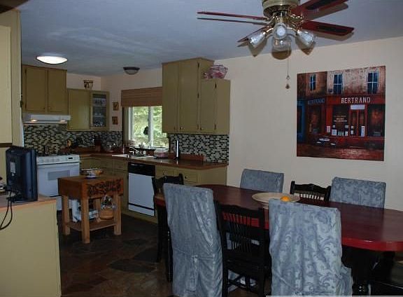 Kitchen/Dining