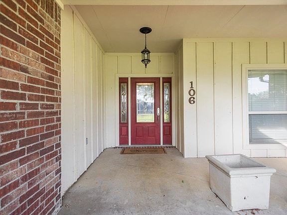 3rd image of 106 Foxtail Ln