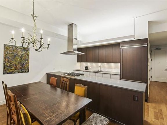 5th image of 225 5th Ave APT 9A