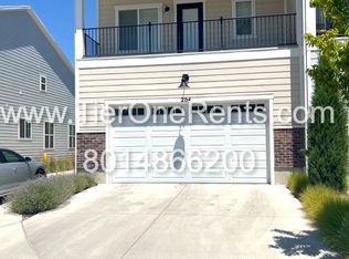 204 E Diver Ct, Sandy, UT 84070