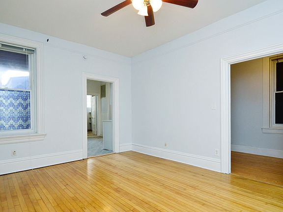 4th image of 1837 W Superior St #1