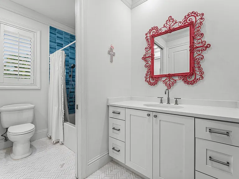 1022 Walnut Ter — Photo 22