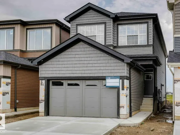 22526 83a St NW, Edmonton, AB T5Z 3L4