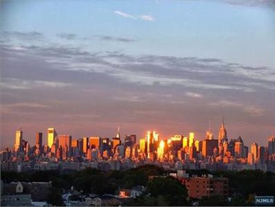 770 Anderson Ave APT 9Q, Cliffside Park, NJ, 07010