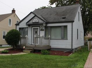 22428 California St, Saint Clair Shores, MI 48080