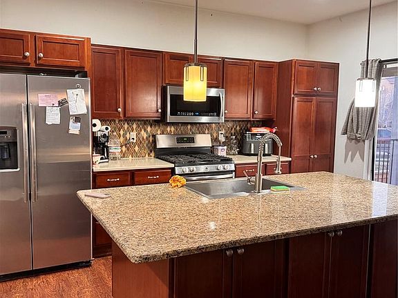 3rd image of 11060 Richfield Circle