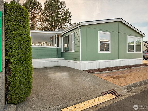 4th image of 4751 Birch Bay Lynden Road #170
