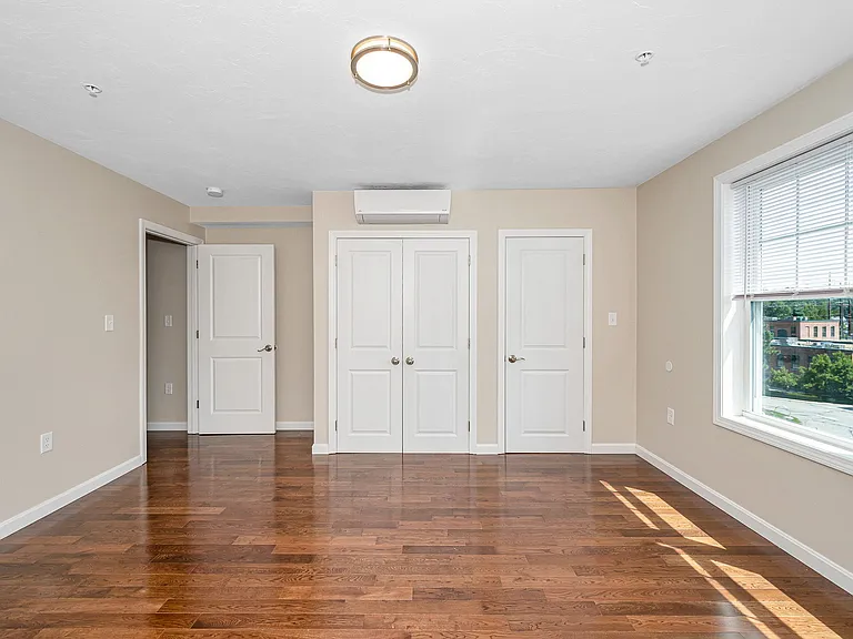 Princeton Court Apartments — Photo 21