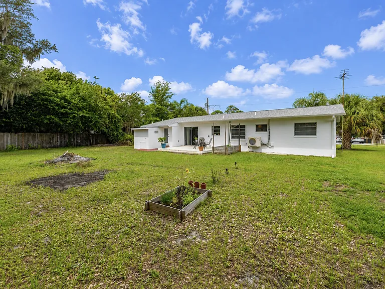 9 Sunset Dr — Photo 11