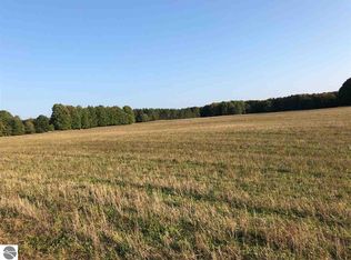 6362 Gleaner Hall Rd, Kingsley, MI 49649