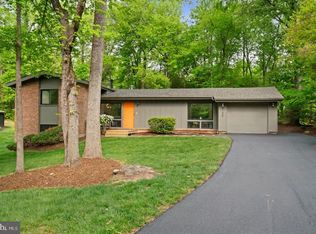 4106 Yerkes Pl, Annandale, VA 22003