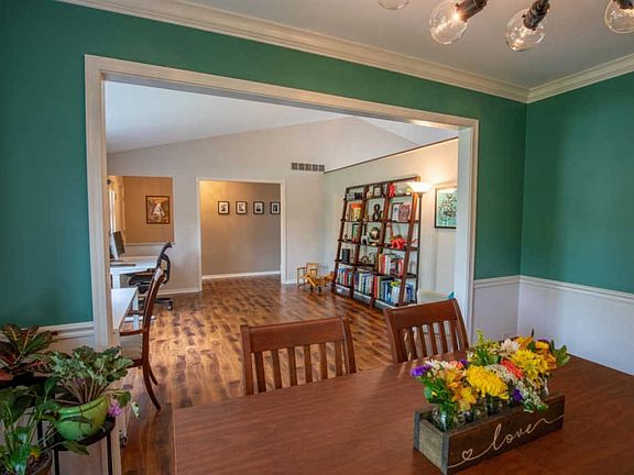 5th image of 7679 Anderson Oaks Dr