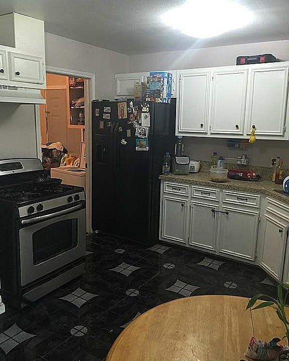 1st image of 710 Sage Dr