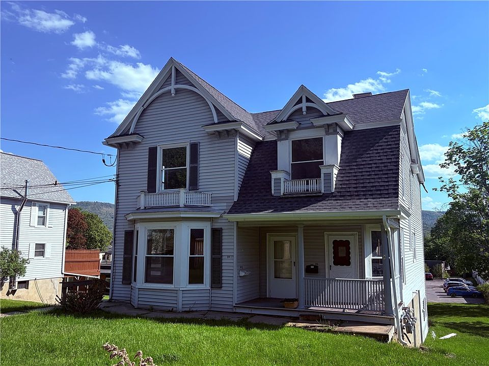1st image of 19 Bronk St