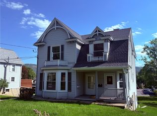 19 Bronk St, Oneonta, NY 13820