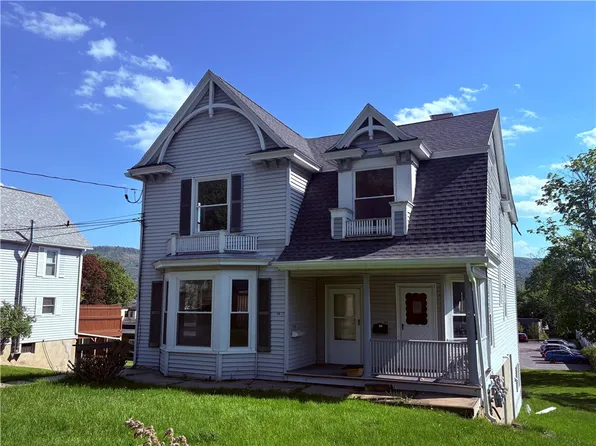 19 Bronk St, Oneonta, NY 13820