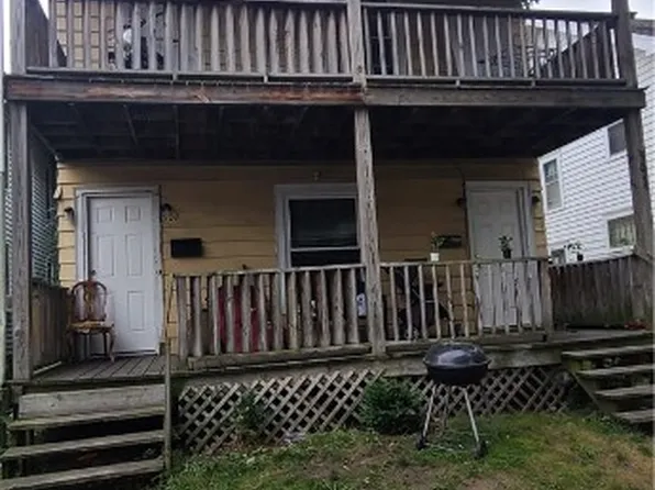 905 E 24th St, Erie, PA 16503