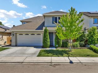1620 Courtyard Dr, Manteca, CA