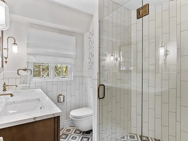 5130 E 6th Ave — Photo 23