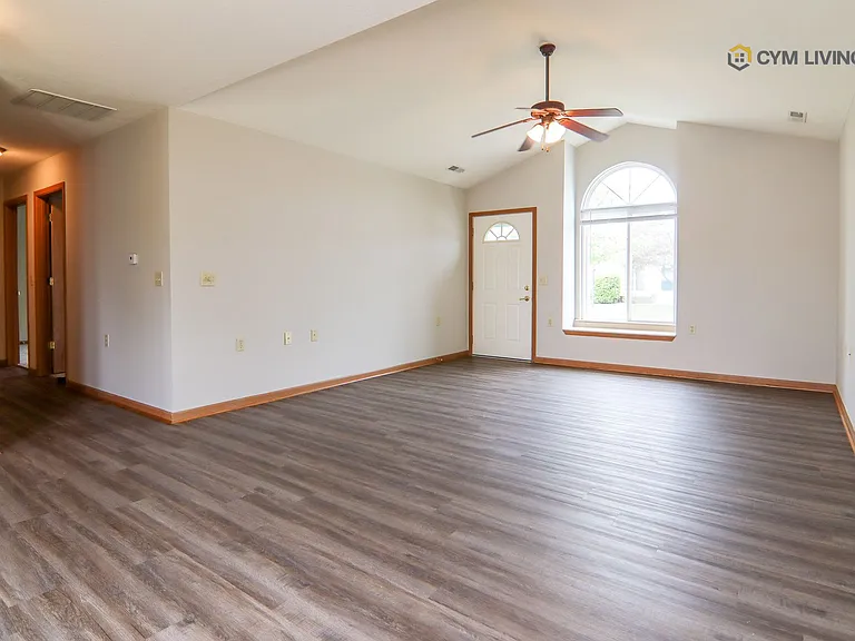 Crossings at Bellbrook Villas — Photo 20