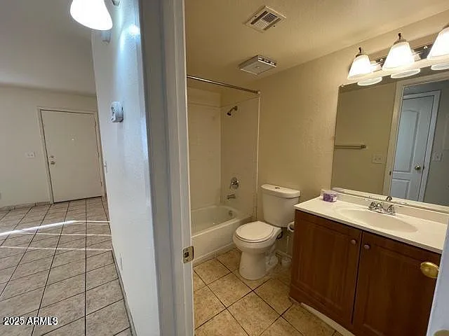 4325 N 21st Dr #3 — Photo 7